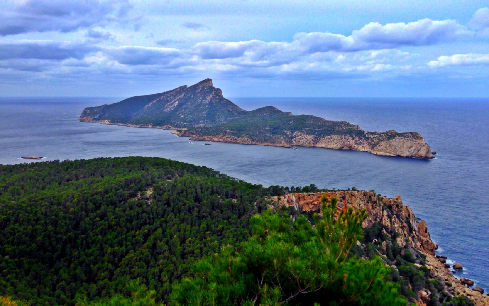 7 загадочных островов Испании