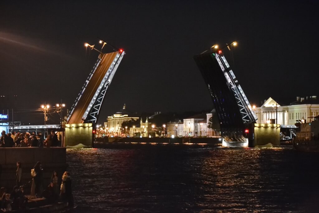 View on the Palace bridge