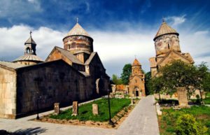 Монастырь Кечарис