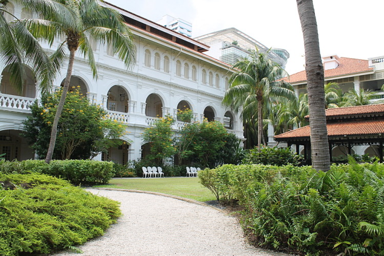 Courtyard at Raffles Hotel, an interesting attraction to visit if you have 2 days in Singapore