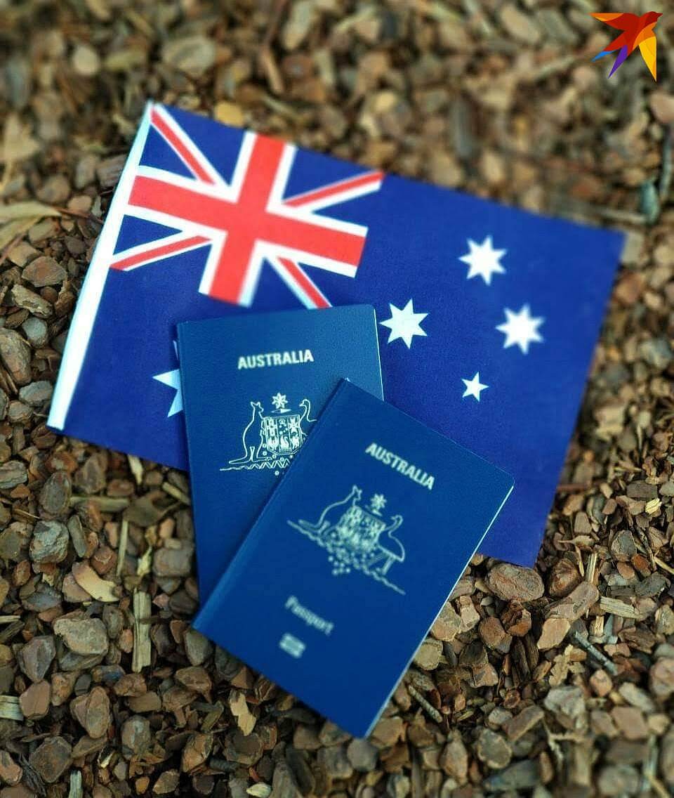 С паспортом гражданина Австралии можно посещать США, Канаду, Великобританию, страны Евросоюза без визы, с ним легче получить рабочую визу в Штаты. 