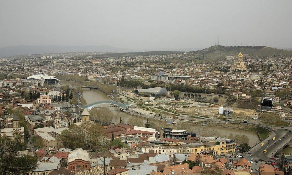 Тбилиси в апреле