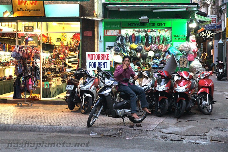 Motorbike rental in the street