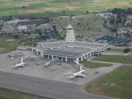 аэропорт в столице Зимбабве-Хараре