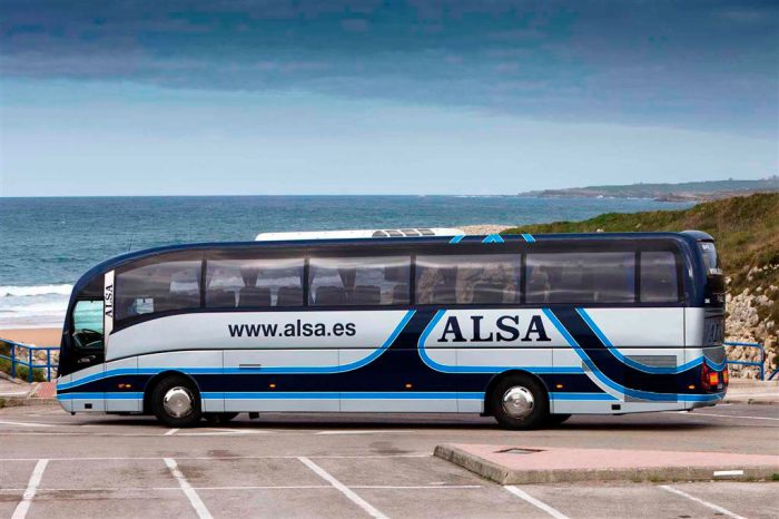 Автобус компании Alsa