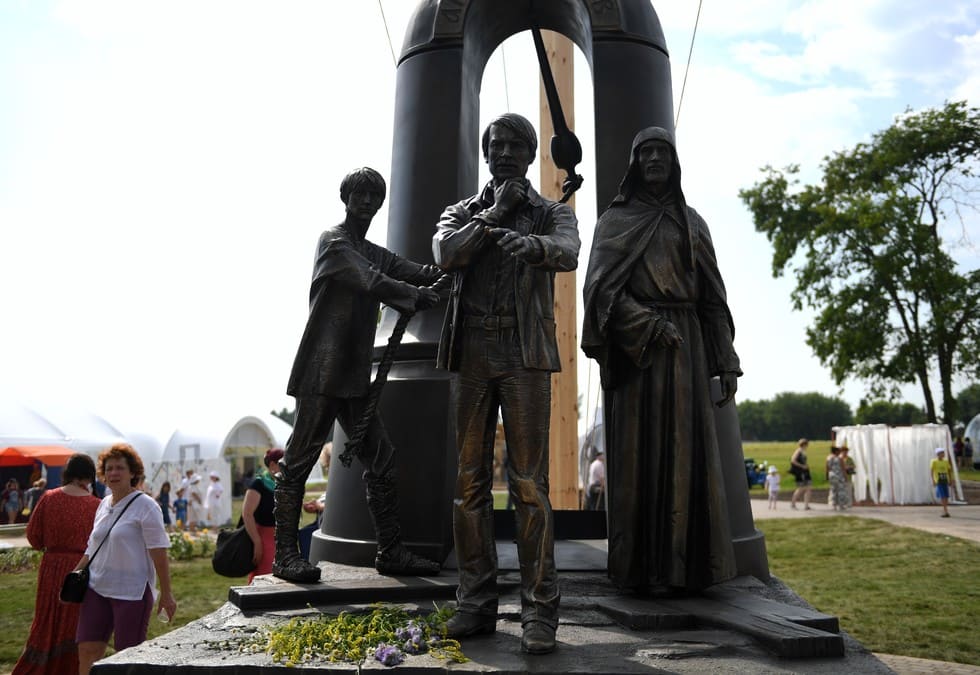 Памятник Андрею Тарковскому