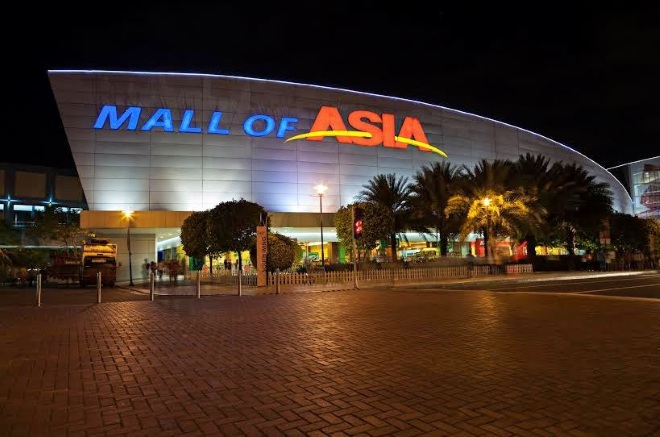 Mall Of Asia - один из крупнейших в мире торговых центров