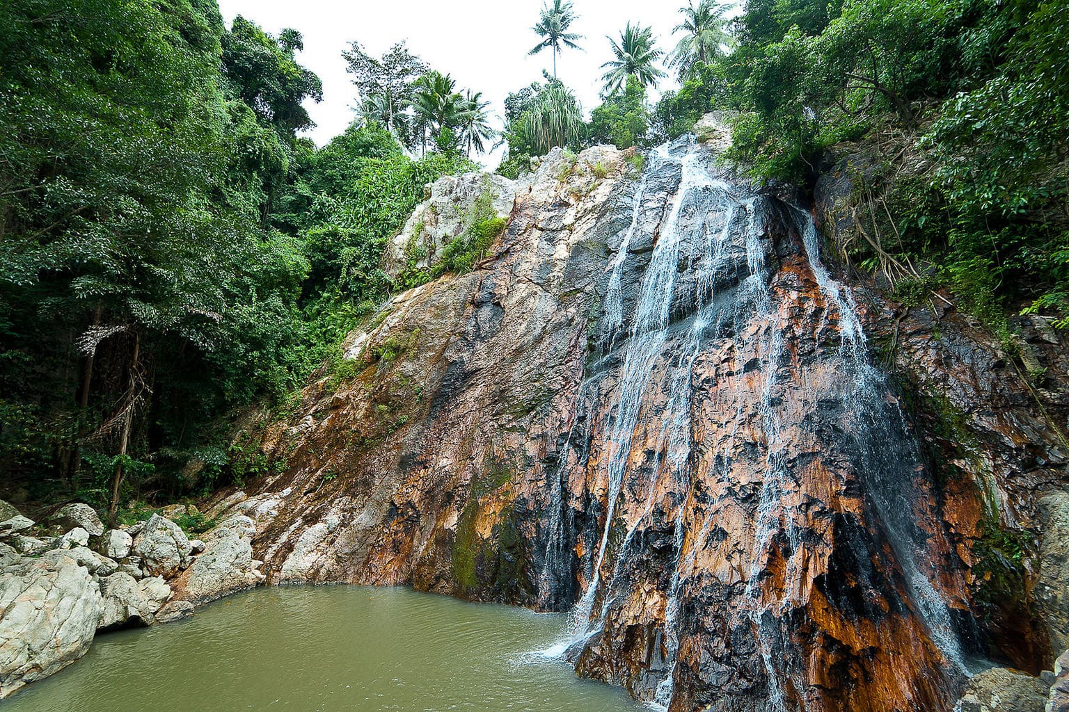 Na Muang waterfalls