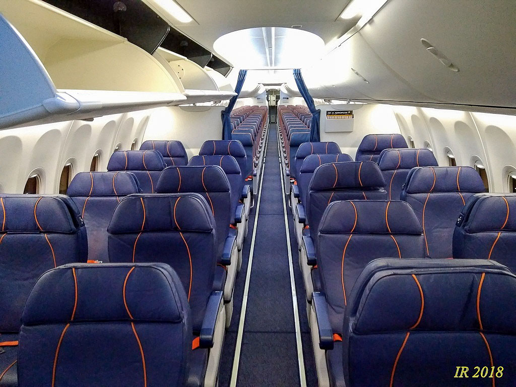 Салон бизнес класса Боинг 737-800 Аэрофлота